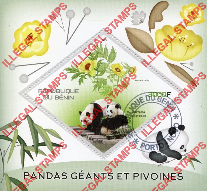 Benin 2015 Pandas and Flowers Illegal Stamp Souvenir Sheet of 1