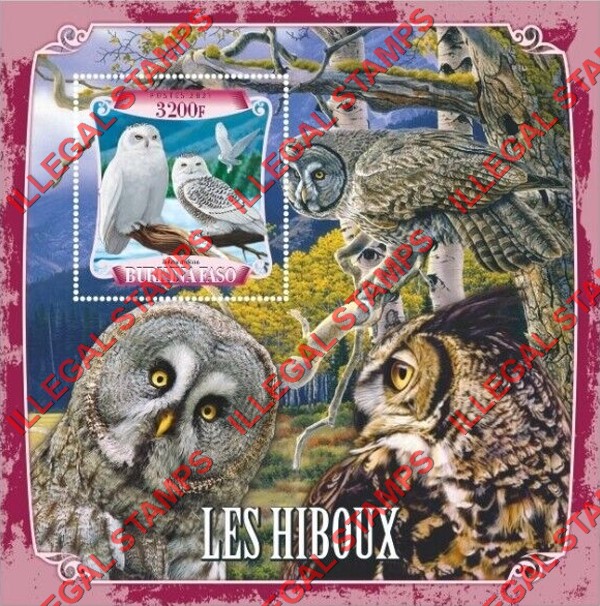 Burkina Faso 2021 Owls Illegal Stamp Souvenir Sheet of 1 Burkina Faso 2021 Owls Illegal Stamp Souvenir Sheet of 1