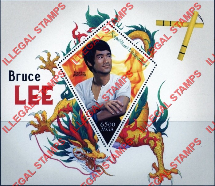 Madagascar 2018 Bruce Lee Illegal Stamp Souvenir Sheet of 1 Madagascar 2018 Bruce Lee Illegal Stamp Souvenir Sheet of 1