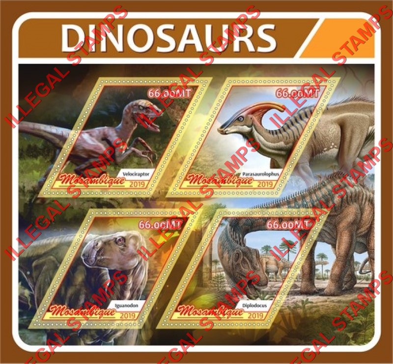 Mozambique 2019 Dinosaurs Counterfeit Illegal Stamp Souvenir Sheet of 4 Mozambique 2019 Dinosaurs Counterfeit Illegal Stamp Souvenir Sheet of 4