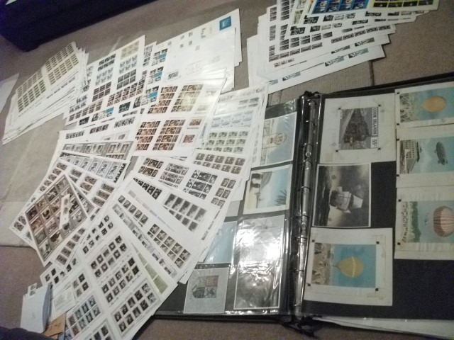 Trucial States Uncut Press Sheets Trucial States Uncut Press Sheets
