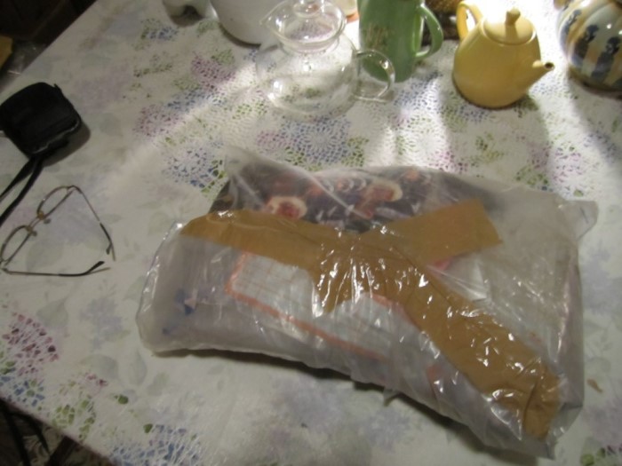 Example of how the Police Evidence Stock was Stored Example of how the Police Evidence Stock was Stored